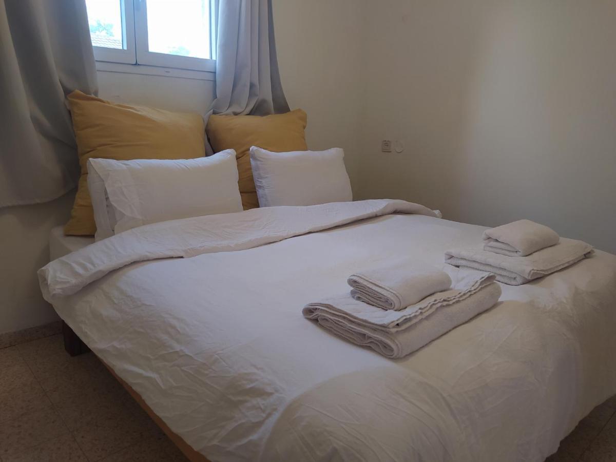 אצלנו בקיבוץ Apartment Amir ภายนอก รูปภาพ